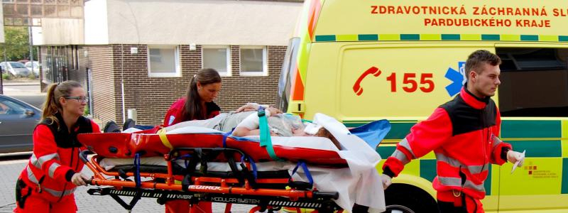 V nemocnici dnes probíhá prověrka traumaplánu při hromadné nehodě